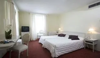 Western Grand De Bordeaux 3*
