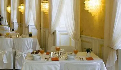 Hotell Western Grand De Bordeaux